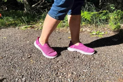 Best Walking Shoes for Seniors in 2026: Comfort, Support & Safety — SeniorRadar