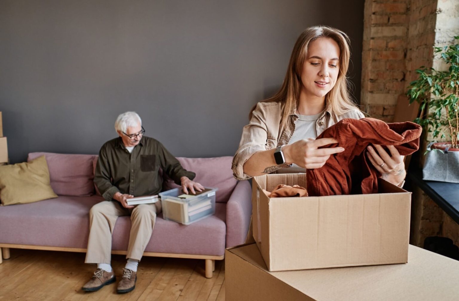 help senior parent downsize move - SeniorRadar